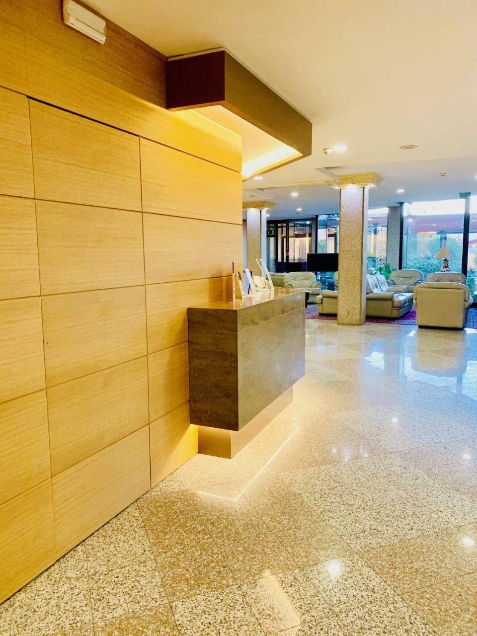 Hotel Grillo アッセミニ エクステリア 写真