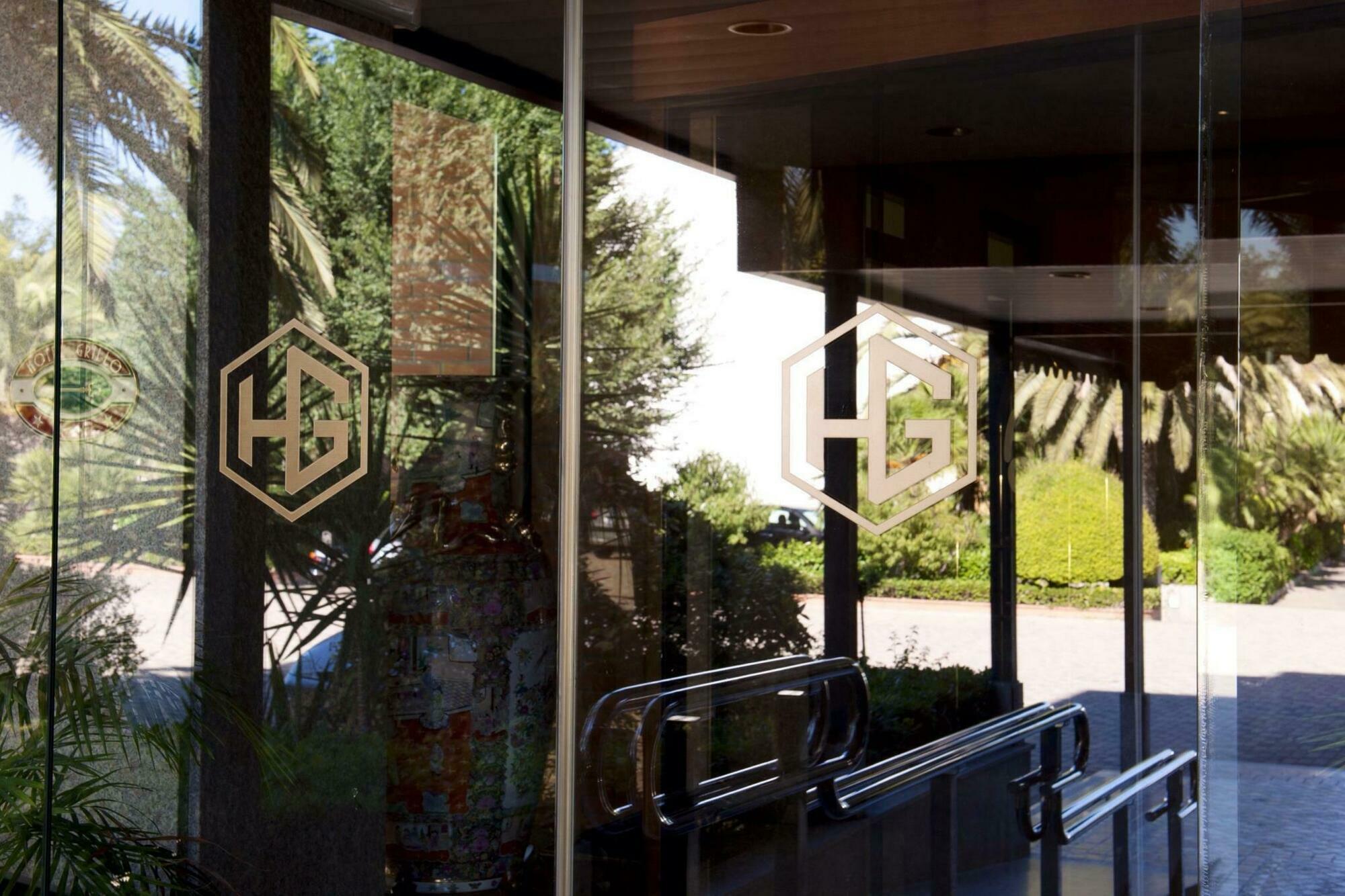 Hotel Grillo アッセミニ エクステリア 写真
