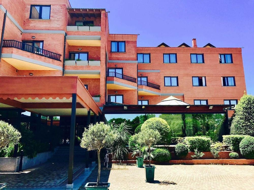 Hotel Grillo アッセミニ エクステリア 写真